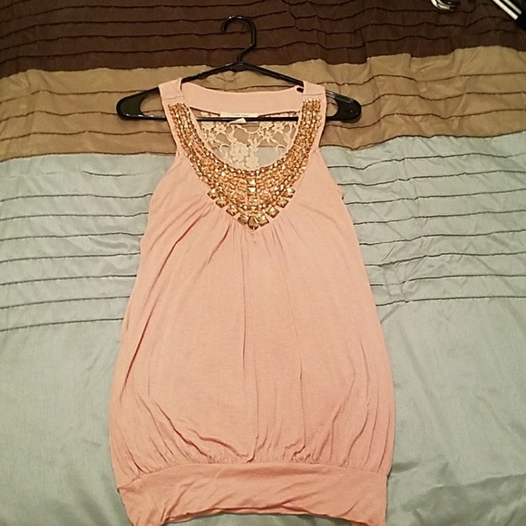 Blush pink tank - Picture 2 of 4